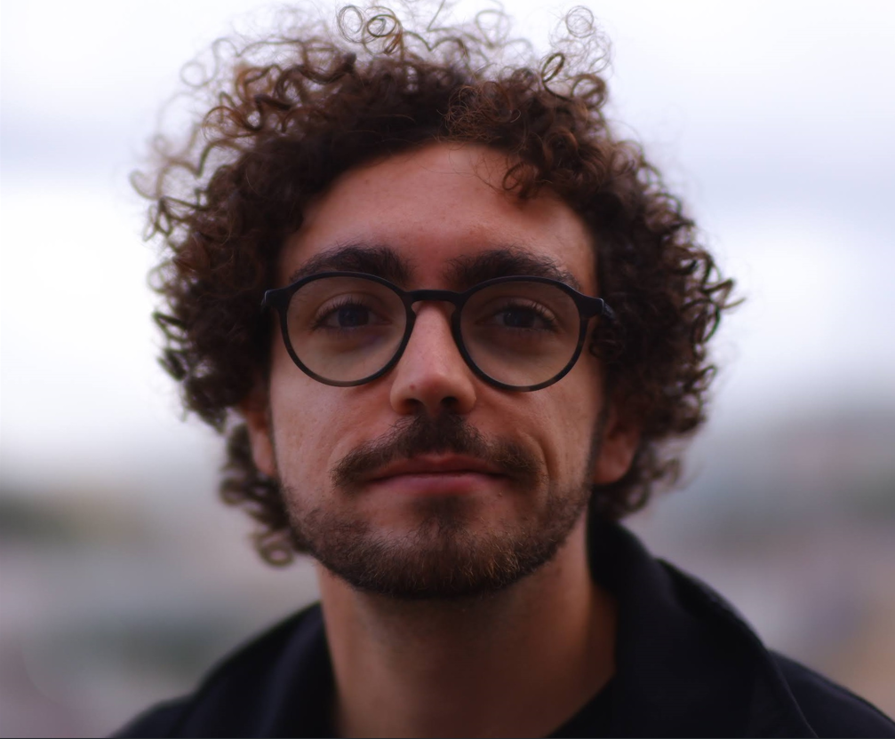 Headshot of Pedro Neto Mendes